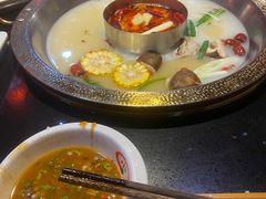 -小四川老火锅(欧风店)