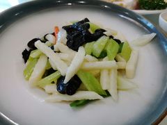 -天鲜阁·海鲜粤菜·33年老字号(石槎白云站店)