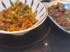 -黄记煌三汁焖锅(新佳丽江汉路店)