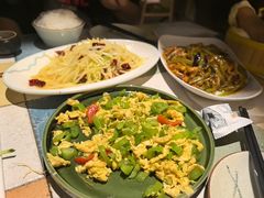 -顶顶香煎饼家常菜(金花南路店)