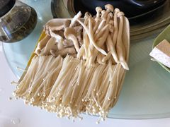 菌菇拼盘-叶记猪肚鸡(宝安椰林湾店)