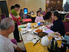 -旭璟酒家·传统粤菜·湘菜(逸景路店)