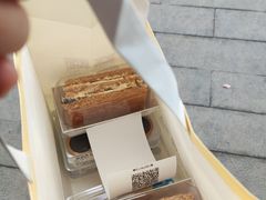 -鲍师傅糕点(青年汇店)