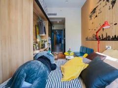 -魔方公寓(碧云国际店)