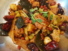 -拿渡麻辣香锅(世茂广场·工三店)