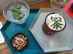 -茶是一枝花泡茶店