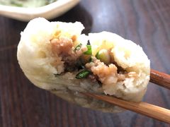 -舒小笼松针小笼包