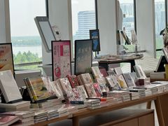 -朵云书院(滴水湖店)