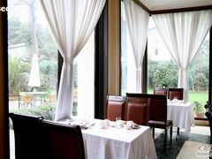 靠窗位-老洋房花园饭店(绍兴路店)