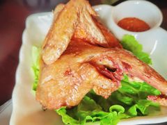 鲁氏手撕香酥鸡-馬蘭花開(车站大道店)