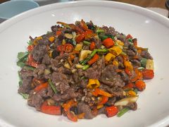 -有红鸡毛店·川菜(建设路店)