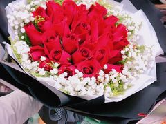 -怡花宜木鲜花店(朝阳路店)