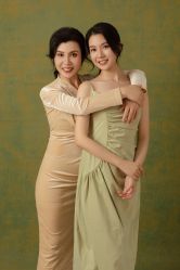 -时光纪亲子全家福照相馆(静安店母女写真父母纪念照)