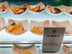 -雍和会海鲜姿造自助(湖东路店)