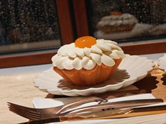 -VERIE BAKEHOUSE