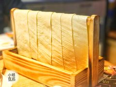 -咕嘟草帽鱼·牛奶一样的鲜鱼汤(包河万达广场创始店)