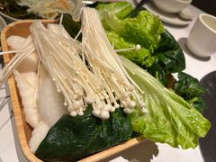 -左庭右院鲜牛肉火锅(七宝领展广场店)