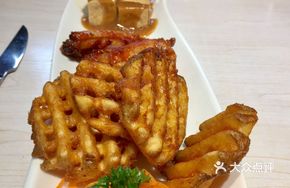 Imported Skin-On Potato Wedges