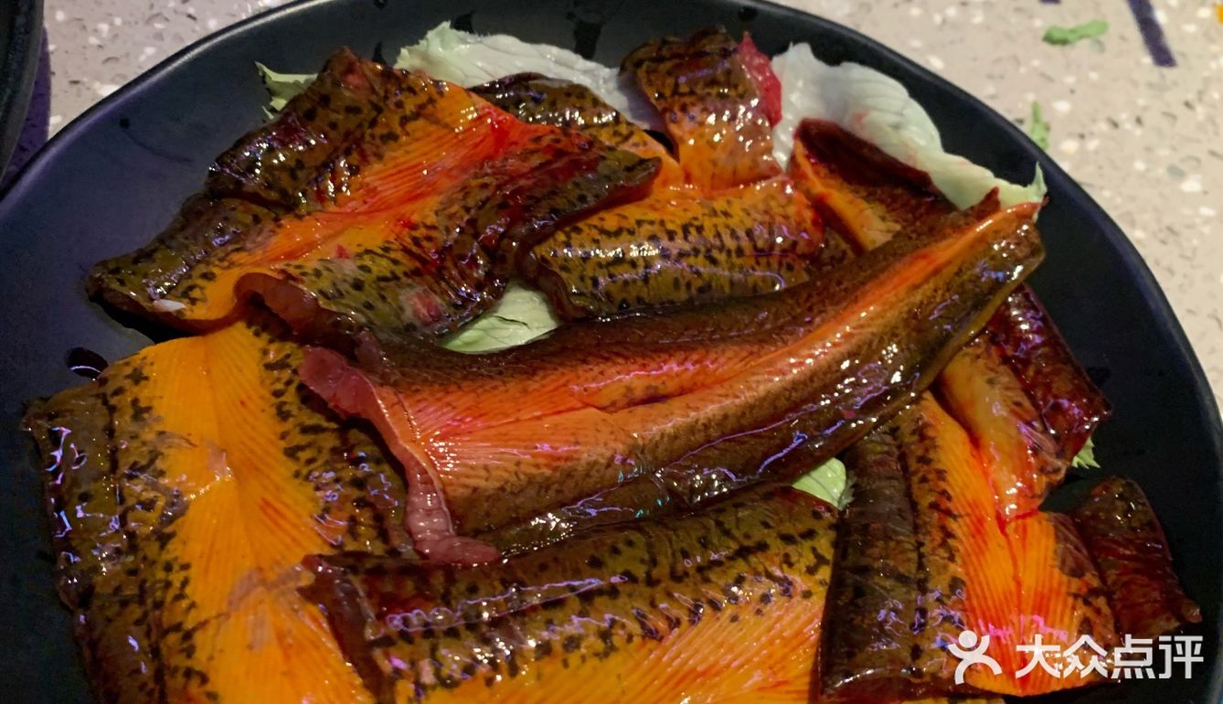 一家动次打次的火锅店