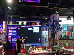 -马路牙子烧烤音乐酒馆(望京店)