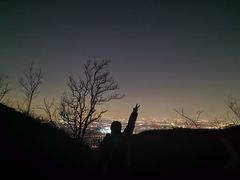 -鬼笑石后山停车场