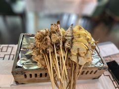 -云晓光头烧烤吧(德平路店)
