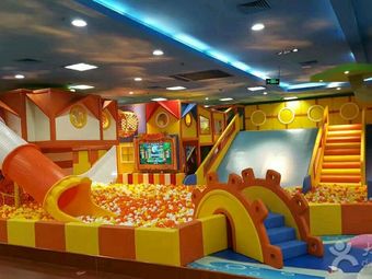 汤姆小镇超级乐园