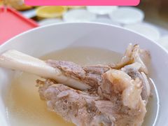 -周震馄饨