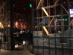 大堂-老墙根涮肉·铜锅·烧烤(欢乐谷·王四营店)