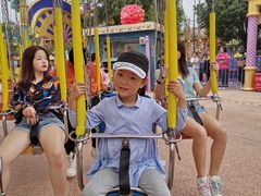 -七彩云南欢乐世界