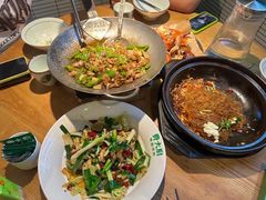 -费大厨辣椒炒肉(万家丽一店)