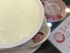 双皮奶-义顺牛奶公司(庇利金街店)