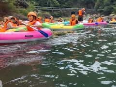 -安吉龙王山峡谷漂流