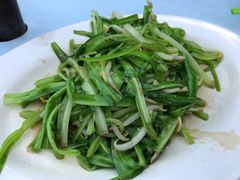 -明记烧鱼美味店