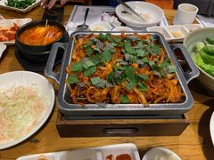 -紫霞门韩国料理烤肉(深南东路店)