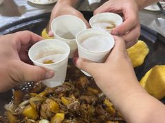 -粘豆包柴火铁锅炖