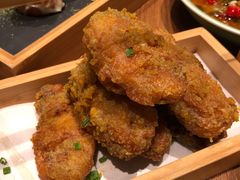 棒棒的蛋黄鸡翅-弄堂里·寻味杭州(湖滨银泰in77C区店)
