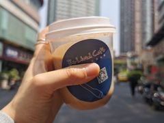 -Be Lived Cafe比例咖啡(摩天轮店)