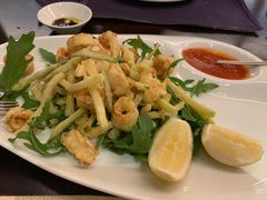 -卡佩罗意大利餐厅及酒吧Al Cappello Trattoria