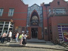 -钟书阁(松江泰晤士小镇店)