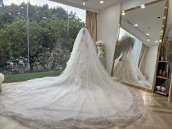 -予白婚纱礼服馆