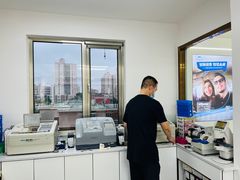 -潘多拉眼镜·蔡司依视路明月(潘家园店)