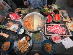 -湊湊火锅·茶憩(打浦桥日月光店)