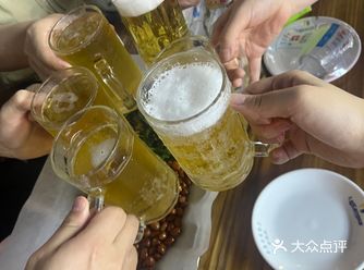 在宜宾找路边摊喝夜啤酒～