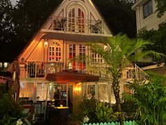 -弦月窗LUNETTE BY AMANDA(复兴路店)