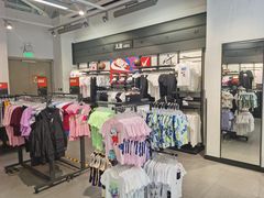 -NIKE北京马连道换季优惠店