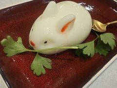 布丁小小兔-殷式·私房烧烤·羊蝎子火锅(什刹海店)