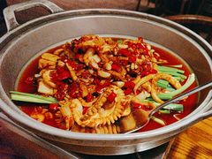 -爱碗亭·鲜炒湖南菜(壹城中心店)