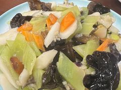西芹山药炒螺片-兴隆海鲜菜馆