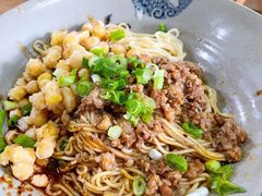 -丁丁猫重庆小面(徐州路店)